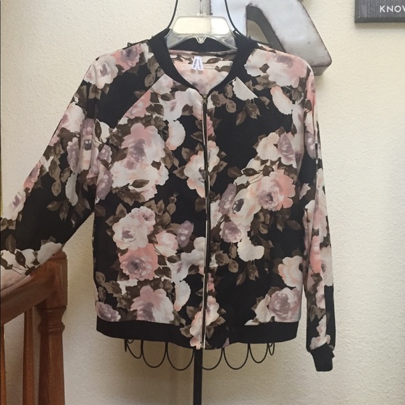 live for truth Jackets & Blazers - Floral chiffon bomber style jacket